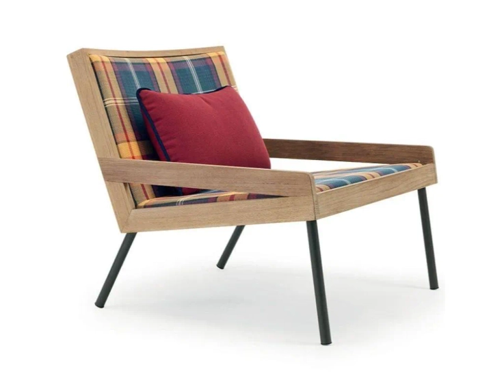 allaperto mountain tartan lounge armchair By ETHIMO