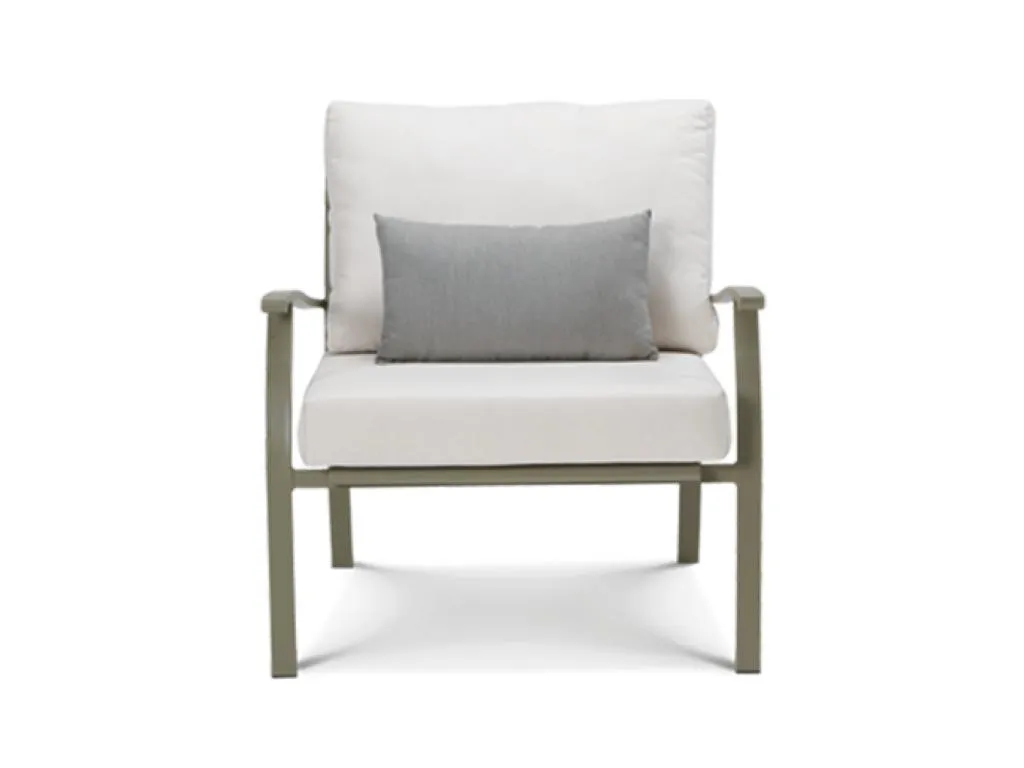 elisir lounge armchair By ETHIMO