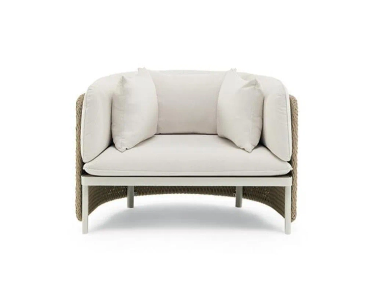 esedra lounge armchair By ETHIMO