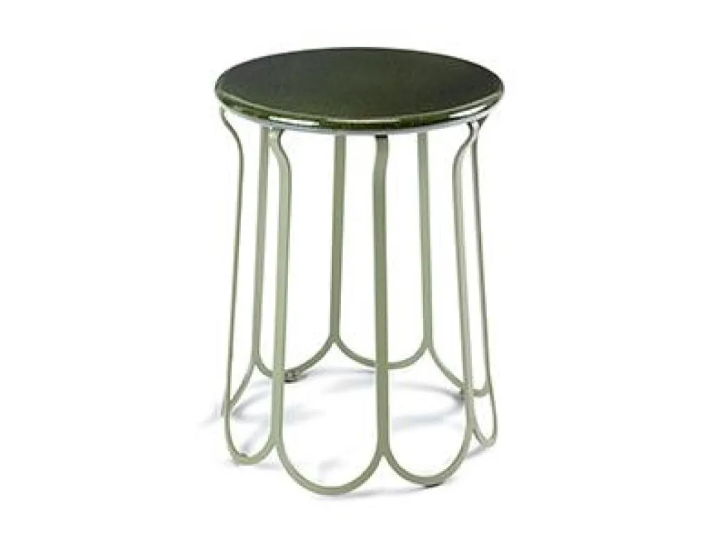 folia coffee table By ETHIMO