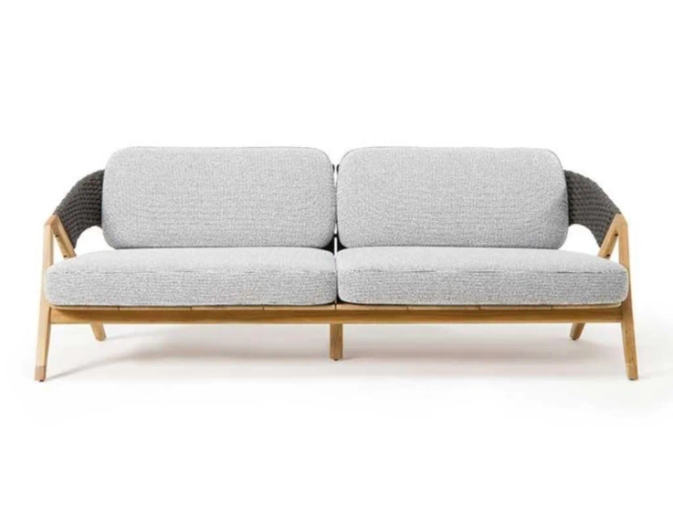 knit 3 seater sofa By ETHIMO