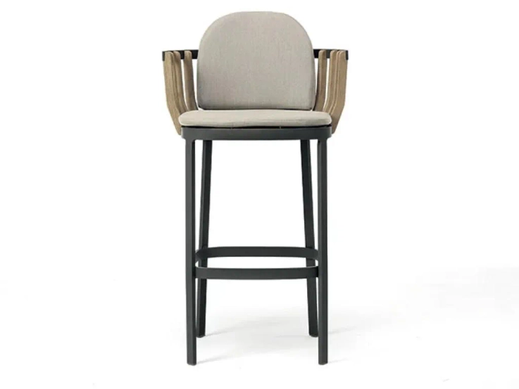 swing barstool By ETHIMO