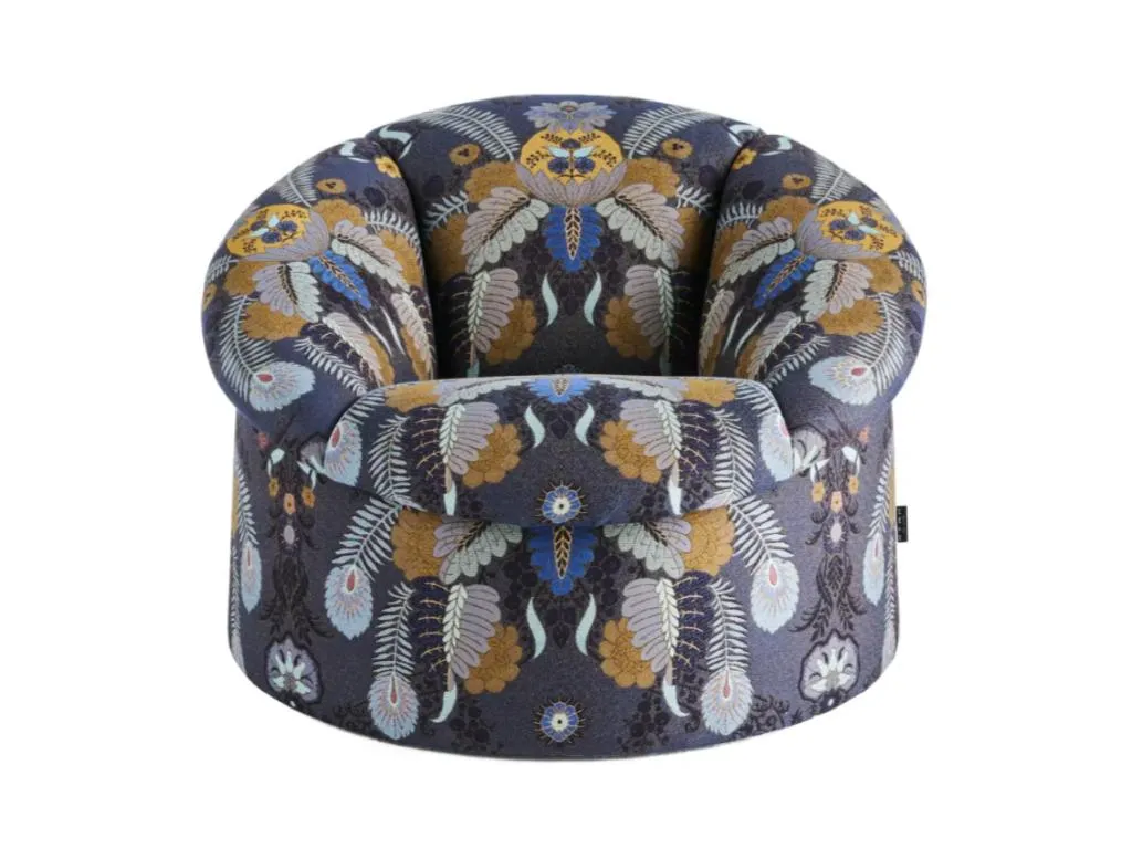 dahlia armchair By ETRO Home Interiors