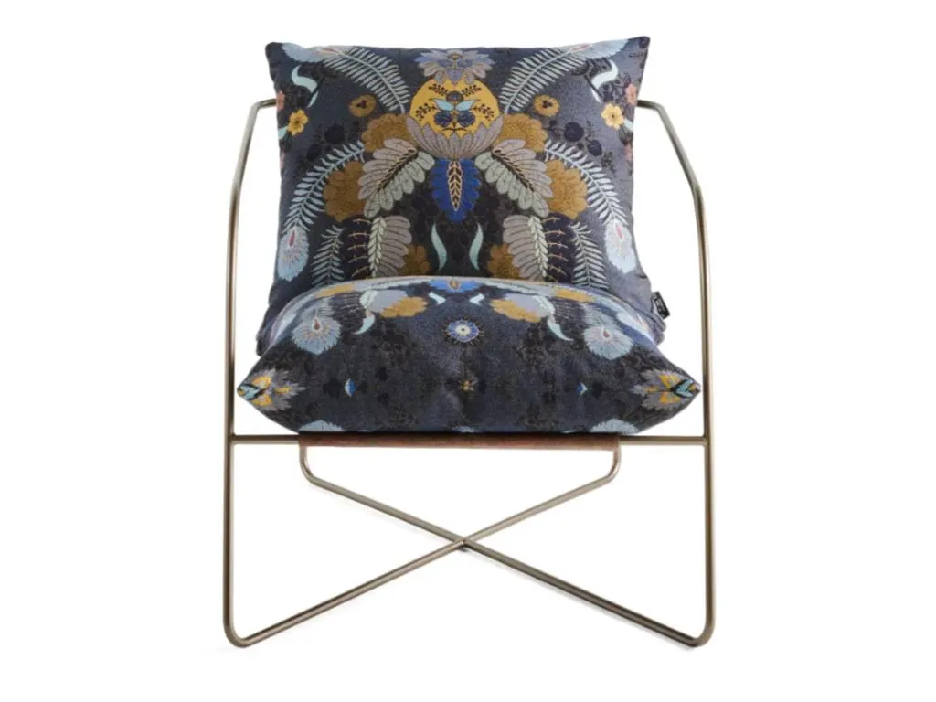 levity armchair By ETRO Home Interiors