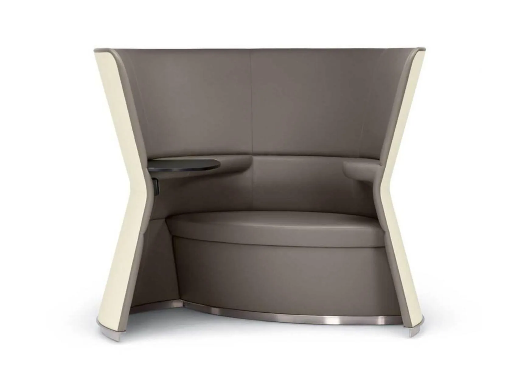cove armchair By Poltrona Frau